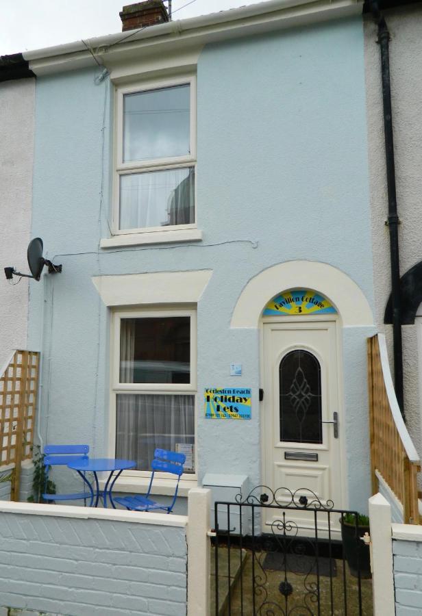 'pavilion Cottage' Next To With Sea Views - Pet Friendly! Holiday home *