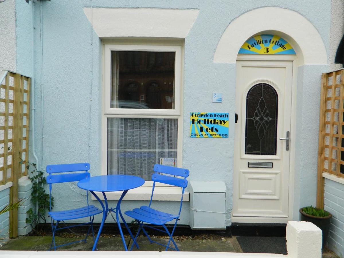 Holiday home 'pavilion Cottage' Next To With Sea Views - Pet Friendly! *