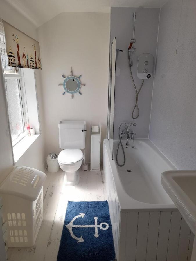 'pavilion Cottage' Next To With Sea Views - Pet Friendly! * Gorleston-on-Sea