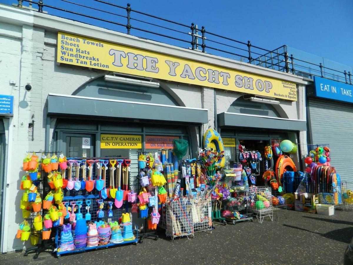'pavilion Cottage' Next To With Sea Views - Pet Friendly! * Gorleston-On-Sea